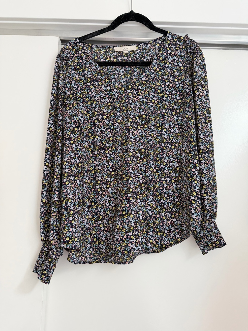 LOFT Black Floral ditsy print long-sleeve blouse